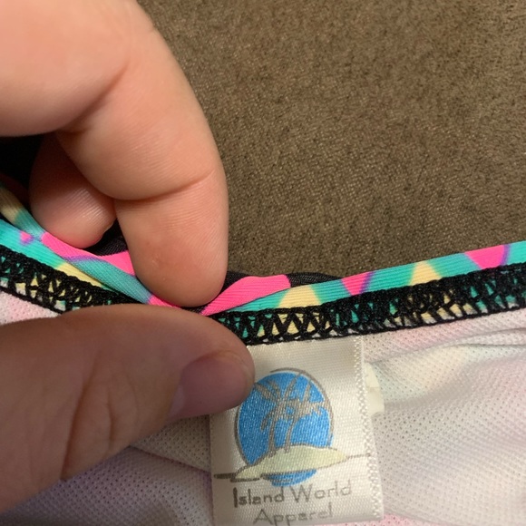 String bikini - Picture 3 of 3